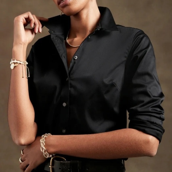 Black Banana Republic Women’s Tailored Fit button up - Picture 1 of 8